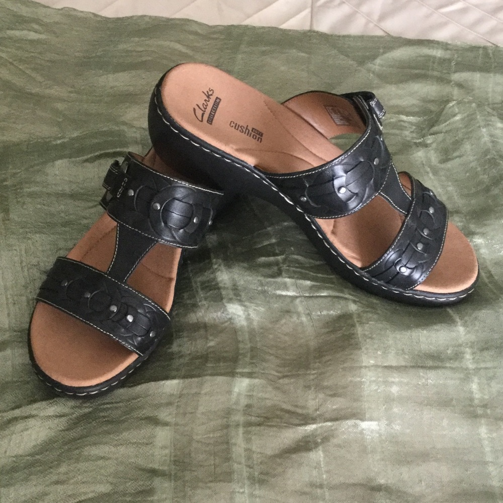 Clarks Black Leather Adjustable Sandals